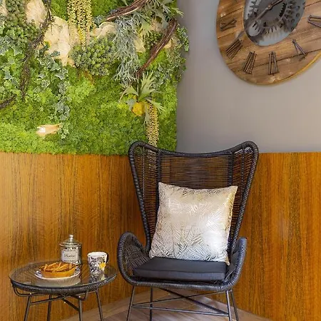 Palazzo Iozzino - Luxury Centro Bed & Breakfast *